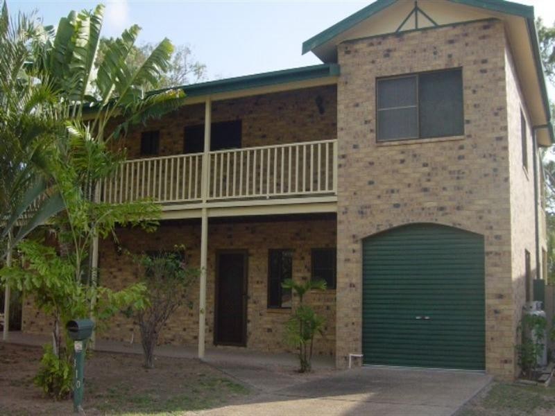 110 GLOUCESTER Avenue, Hideaway Bay QLD 4800