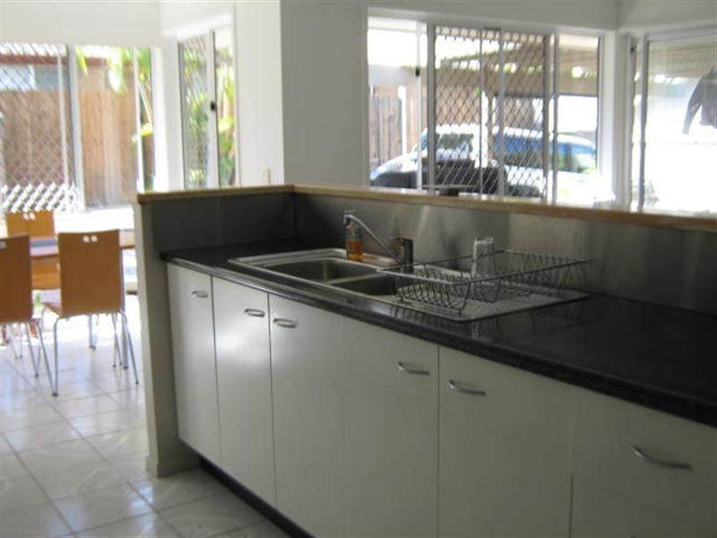 4 Forgan Smith Street, Collingwood Park QLD 4301