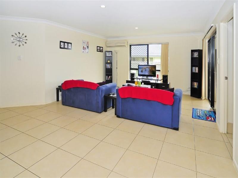 7 Casement Court, Collingwood Park QLD 4301