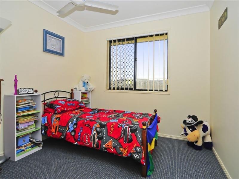 7 Casement Court, Collingwood Park QLD 4301