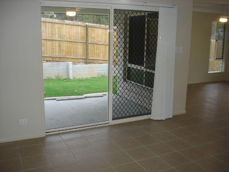 9 MacBride Court, Collingwood Park QLD 4301