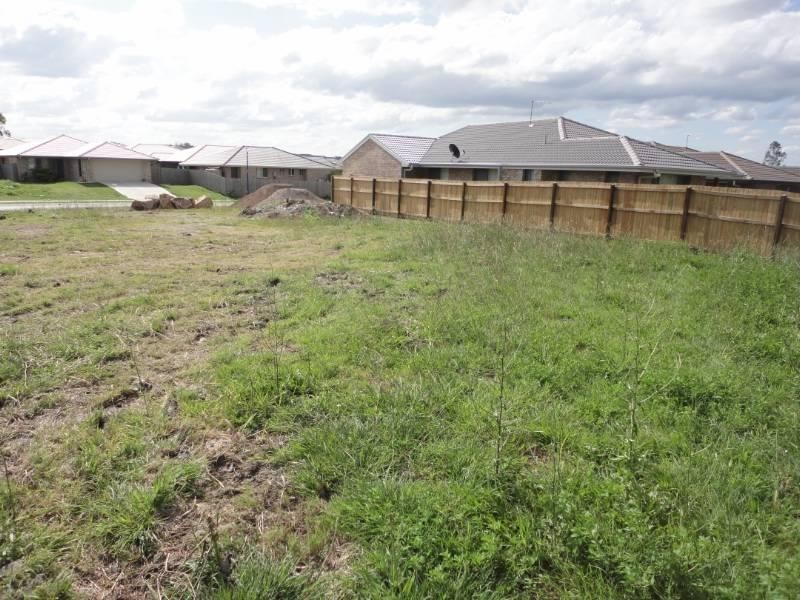 33 Highbury Drive, Redbank Plains QLD 4301