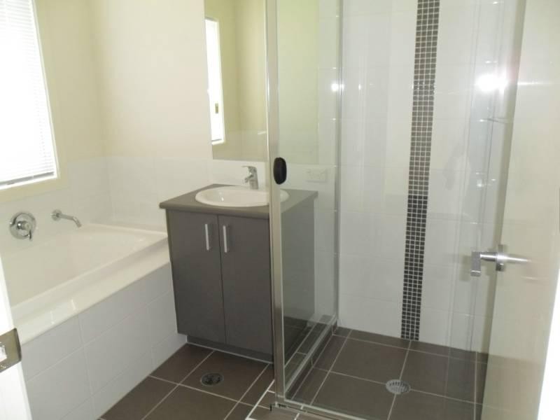 9 Stanbury Drive, Goodna QLD 4300