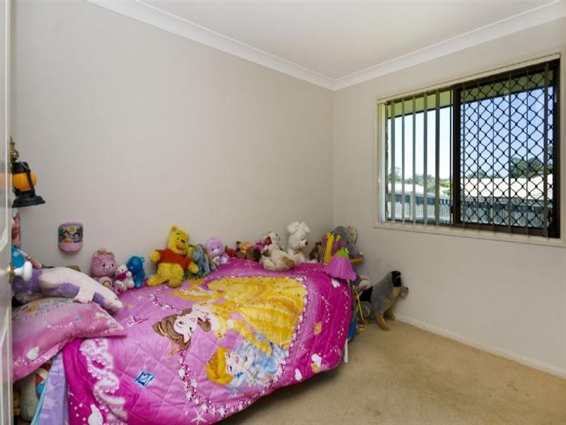 18 McKerrow Crescent, Goodna QLD 4300