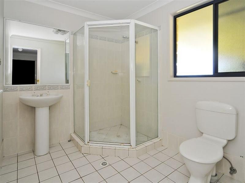 11 Bruce Street, Redbank Plains QLD 4301