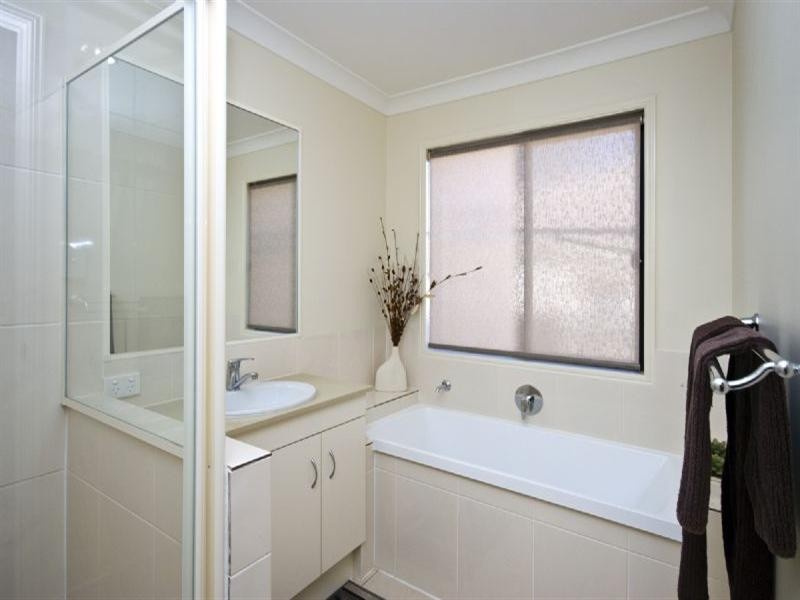 23 O’Kelly Court, Collingwood Park QLD 4301