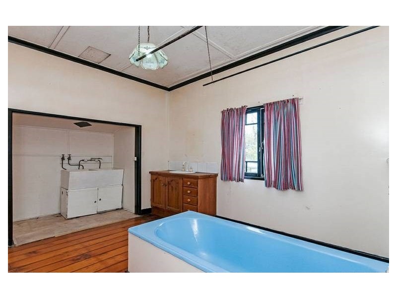 98 Alice Street, Goodna QLD 4300