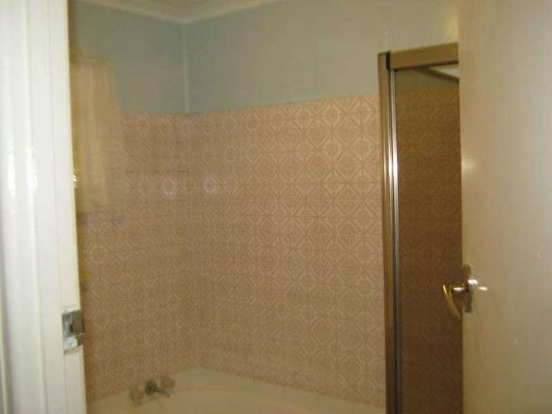 2 Cashmere, Redbank Plains QLD 4301