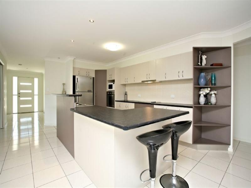 1 Skinner Street, Collingwood Park QLD 4301