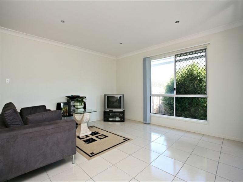 1 Skinner Street, Collingwood Park QLD 4301