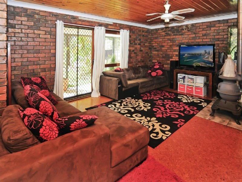 16 Lorikeet Lane, Bellbird Park QLD 4300
