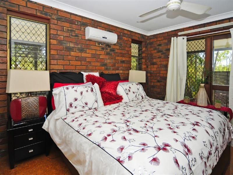 16 Lorikeet Lane, Bellbird Park QLD 4300