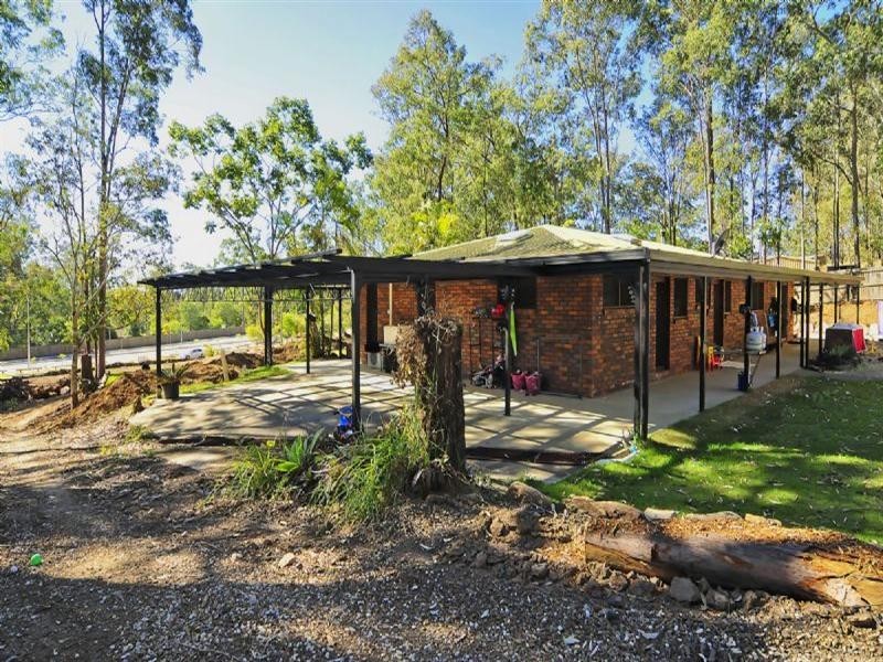 16 Lorikeet Lane, Bellbird Park QLD 4300