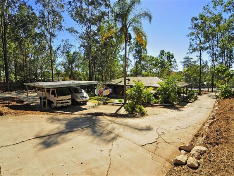 16 Lorikeet Lane, Bellbird Park QLD 4300