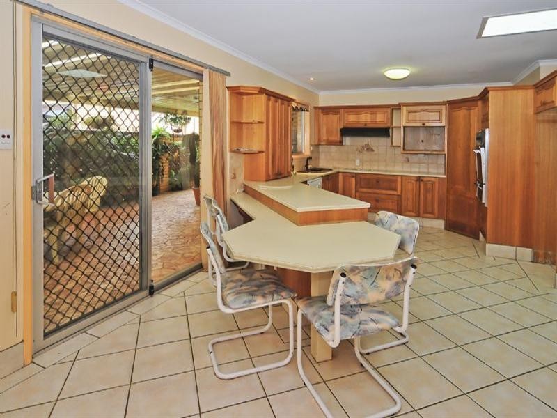 27 Shannon Street, Redbank Plains QLD 4301