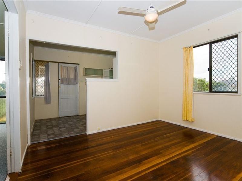 218 Whitehill Road, Raceview QLD 4305