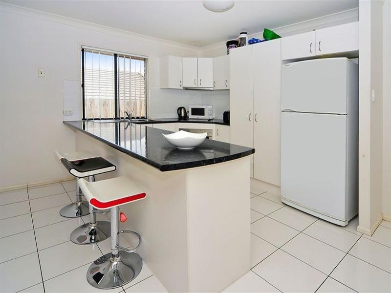 6 Casement Court, Collingwood Park QLD 4301