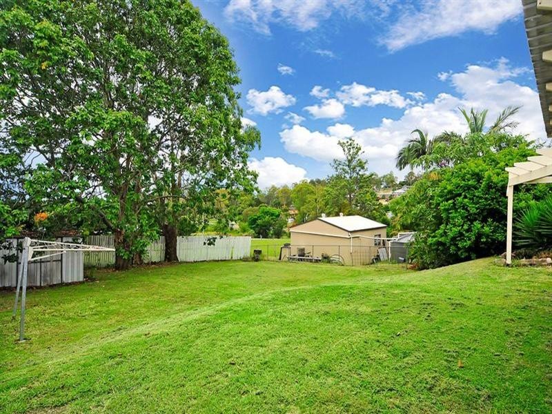 9 Chetwynd Street, Redbank Plains QLD 4301