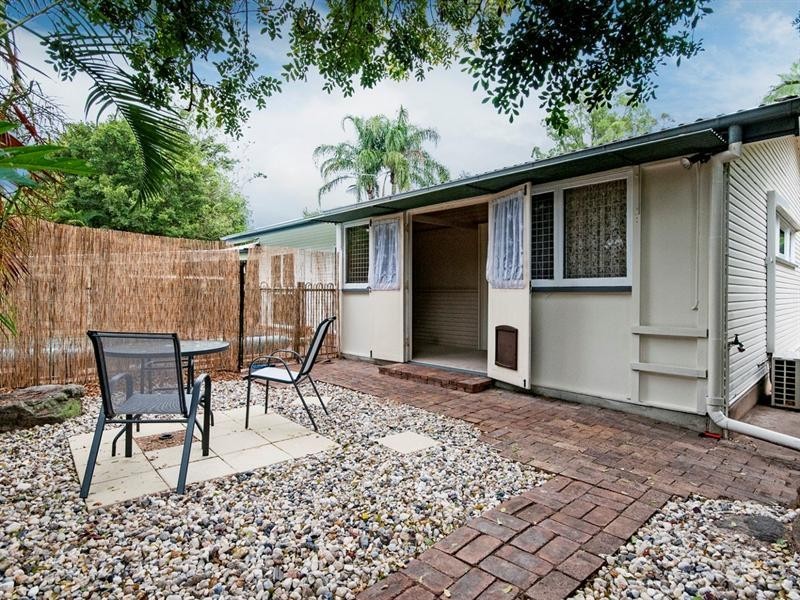 1 Kallara Avenue, Ipswich QLD 4305