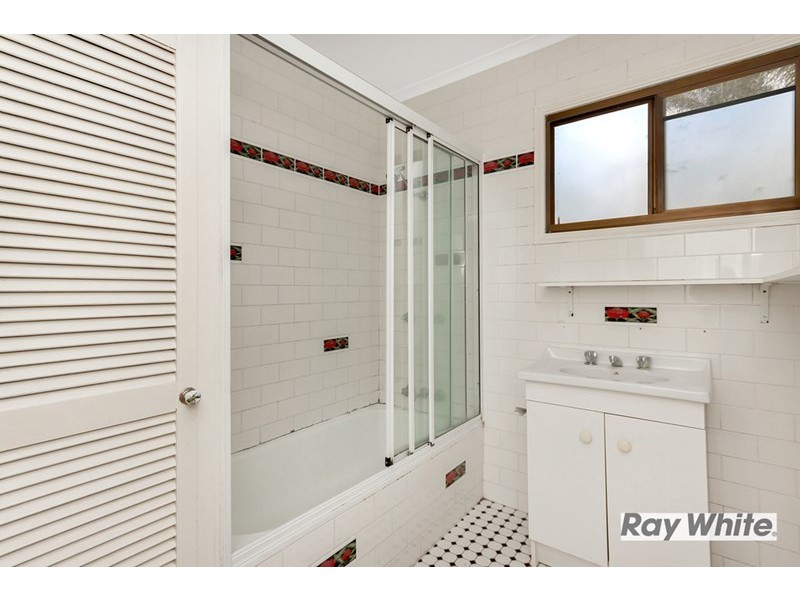 35 Meier Road, Camira QLD 4300