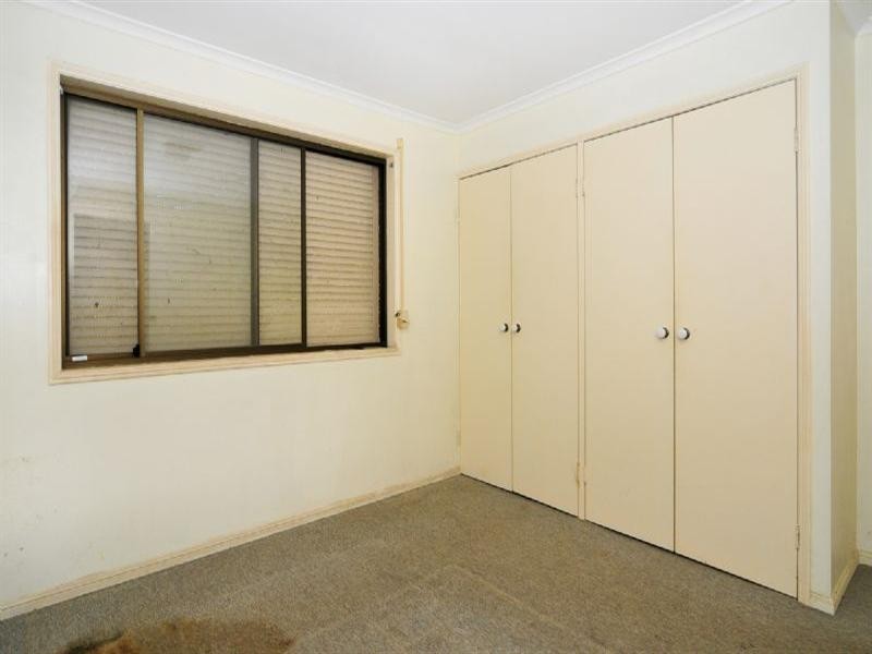 8 Karabil Street, Redbank Plains QLD 4301
