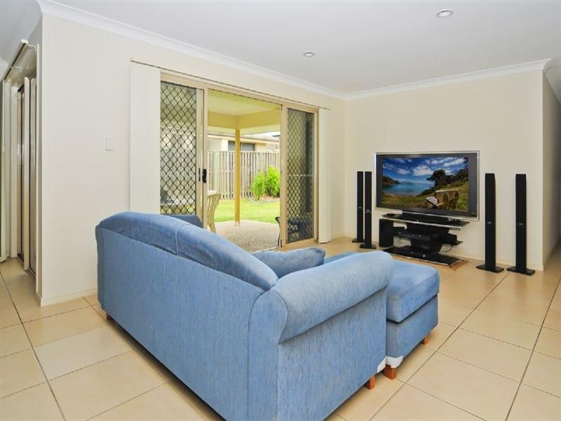 12 Tait Avenue, Redbank Plains QLD 4301