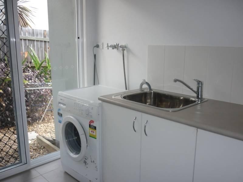 8 Waterhousia Crescent, Brookwater QLD 4300