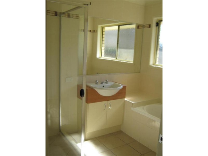 15 O’Brien Court, Collingwood Park QLD 4301