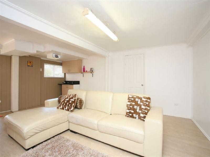 1 Kanangra Street, Redbank Plains QLD 4301