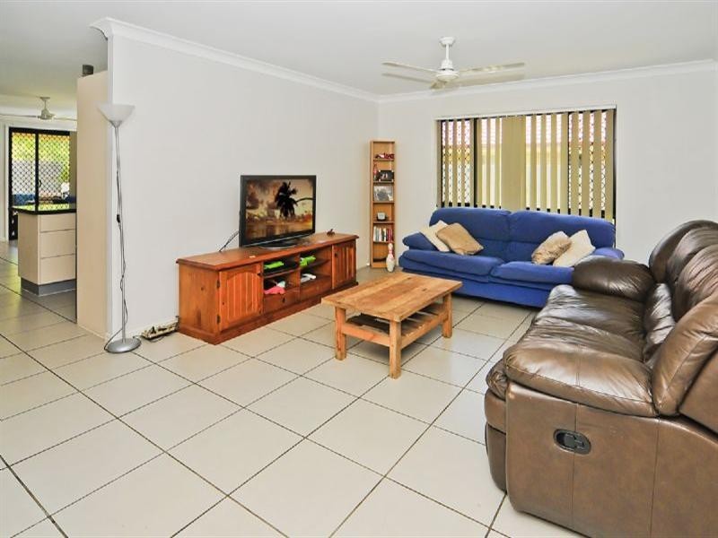 311 Eagle Street, Collingwood Park QLD 4301