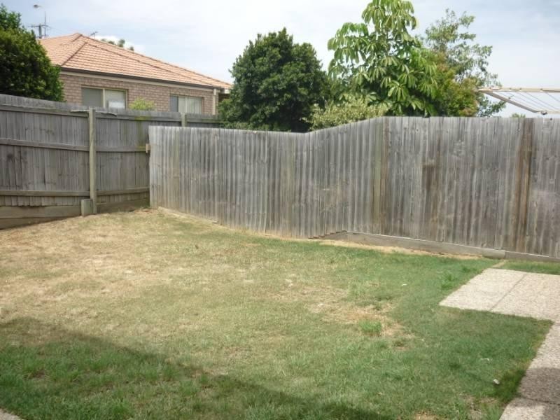 2 Beazley Court, Collingwood Park QLD 4301