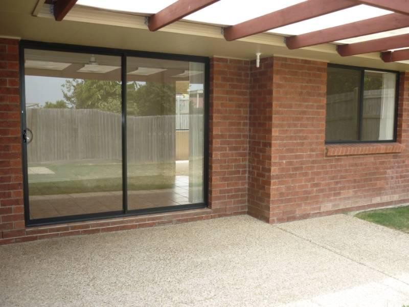 2 Beazley Court, Collingwood Park QLD 4301