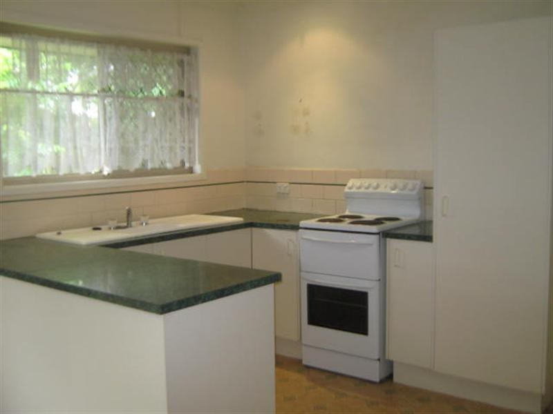 1/28 Henty Drive, Redbank Plains QLD 4301