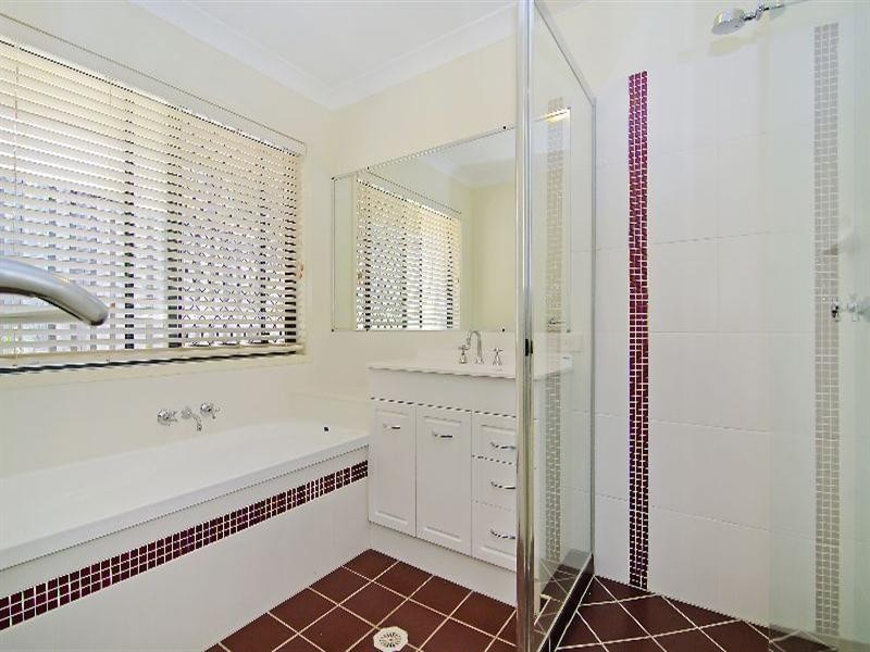 22 Peachester Close, Ormeau QLD 4208