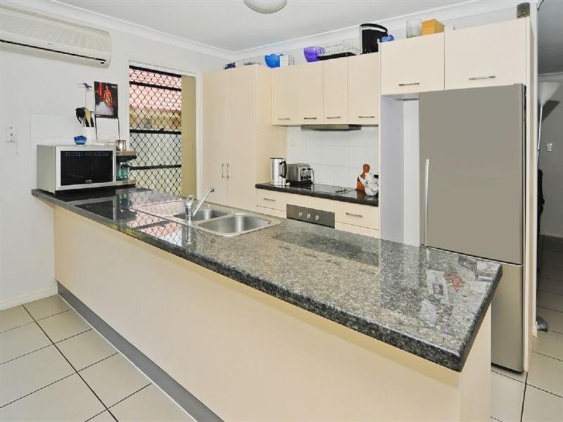 311 Eagle Street, Collingwood Park QLD 4301