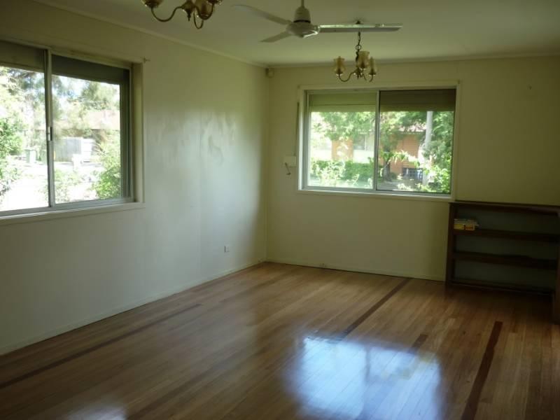 6 Linda Street, Goodna QLD 4300