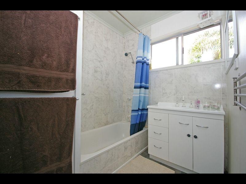 43 Videroni Street, Bundamba QLD 4304