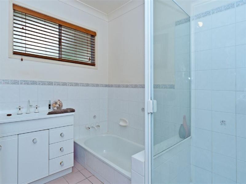 10 Perdita Street, Bellbird Park QLD 4300