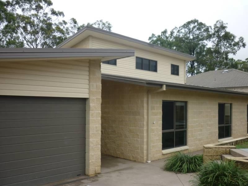 8 Eugene Street, Bellbird Park QLD 4300