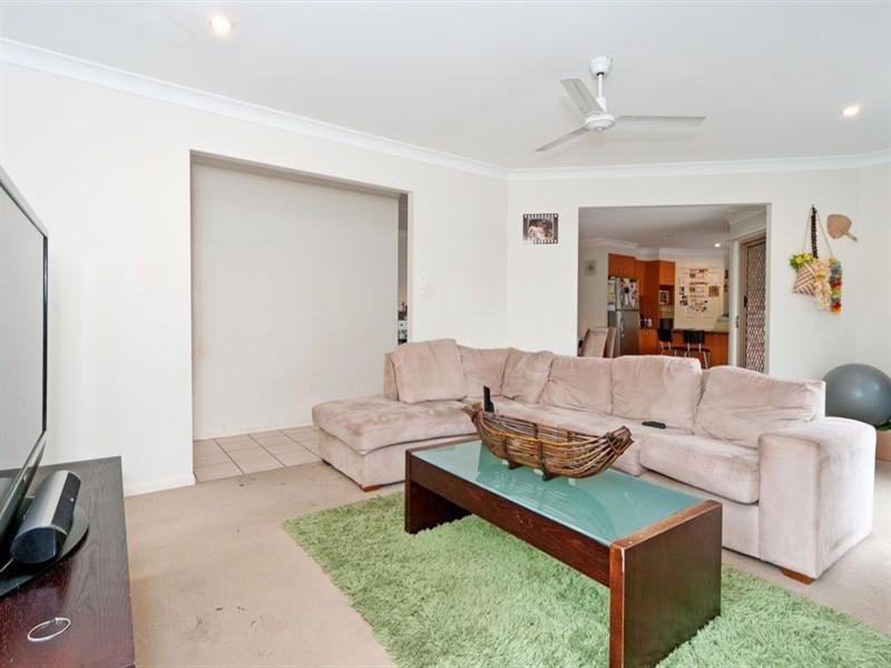 5 Frawley Drive, Redbank Plains QLD 4301