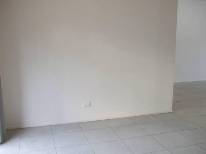 11/6 Rosegum Place, Redbank Plains QLD 4301