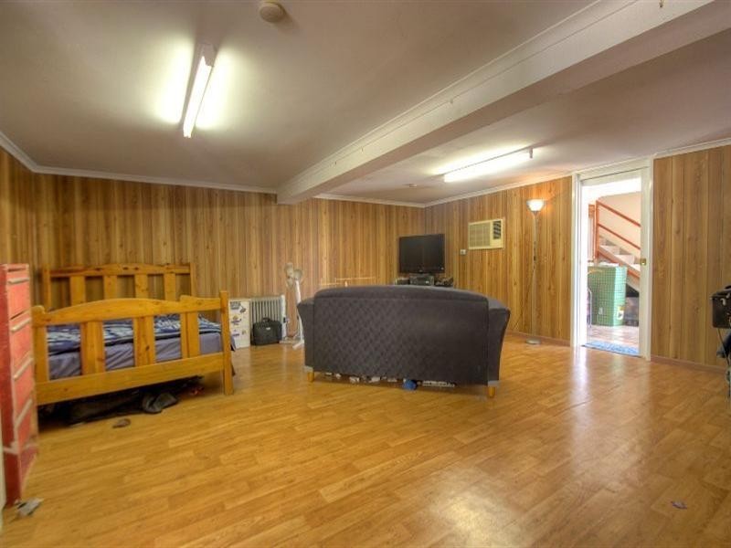 8 Glen Brae Street, Redbank Plains QLD 4301