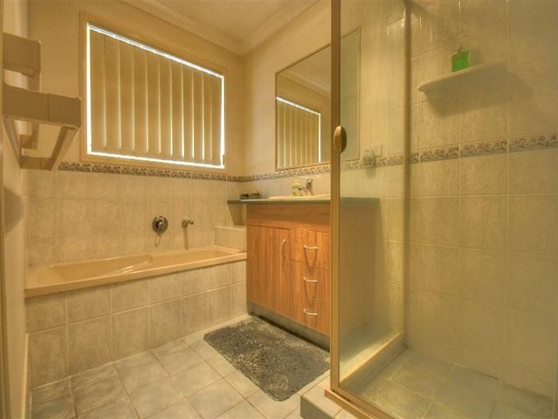 136 Eugene Street, Bellbird Park QLD 4300