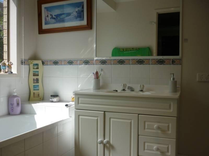 4 Buckland Court, Collingwood Park QLD 4301