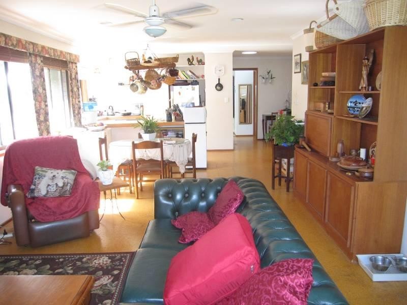 17-19 Jones Road, Bellbird Park QLD 4300