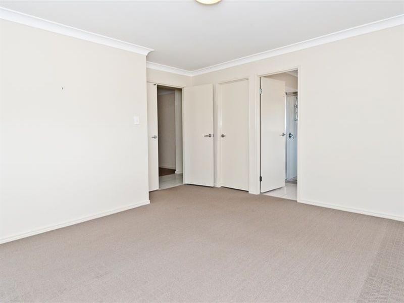 21 Berkeley Circuit, Bellbird Park QLD 4300