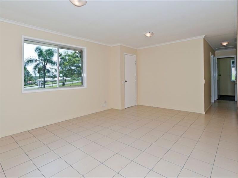 10 School Road, Redbank Plains QLD 4301