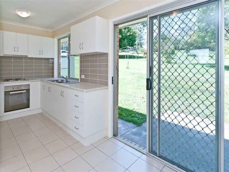 10 School Road, Redbank Plains QLD 4301