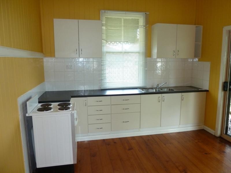 156 Chermside Road, Basin Pocket QLD 4305