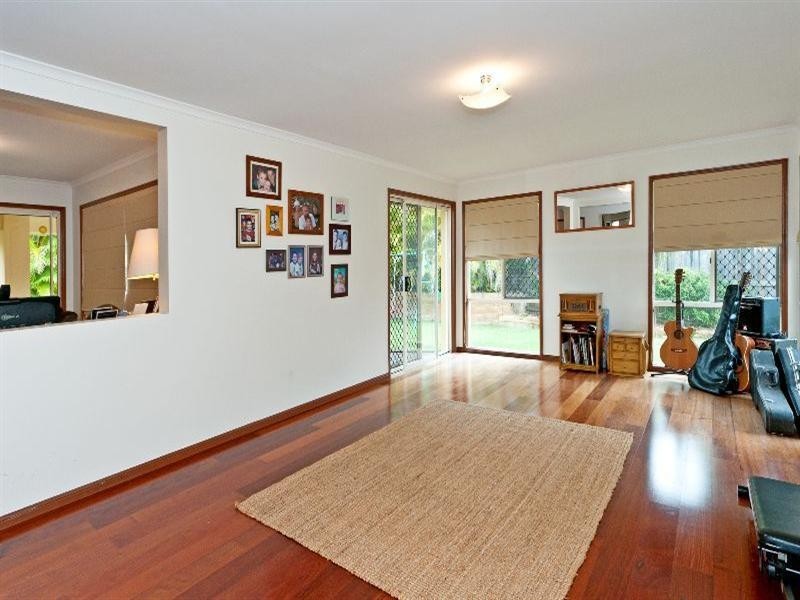 47 Lloyd Bird Crescent, Springfield Lakes QLD 4300